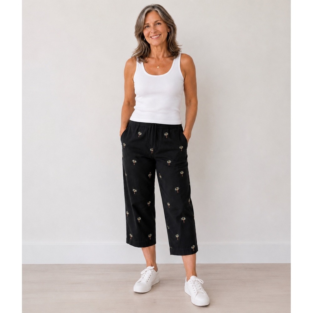 Black Palm Tree Embroidered Cropped Pants Size 16P Costal Grandma Coastal Chic
